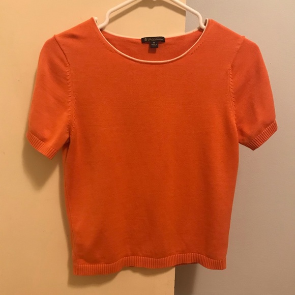 Brooks Brothers Sweaters - BROOKS BROS Short Sleeve Pullover Sweater 🍊